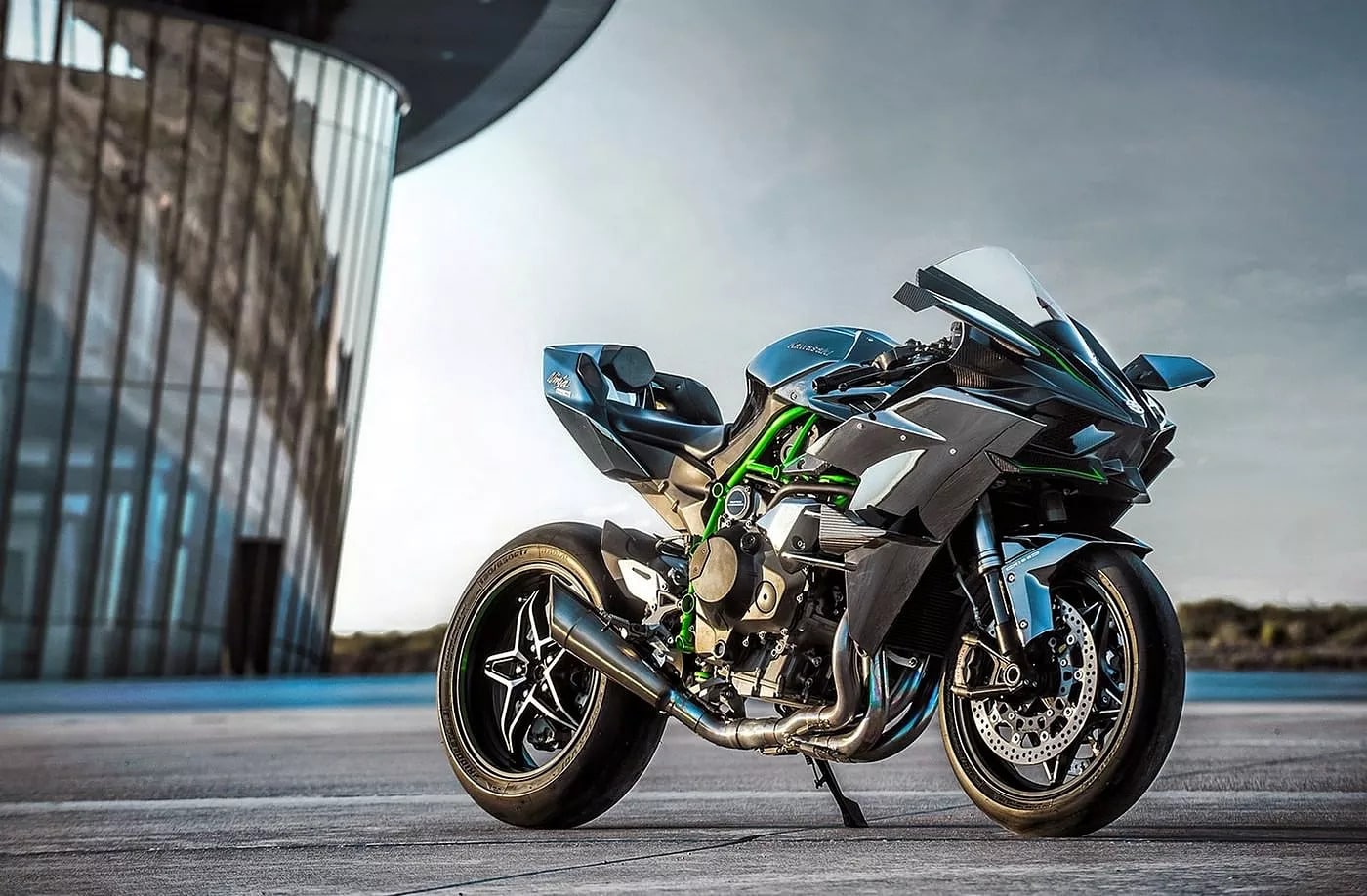 kawasaki-ninja-h2r-supercharged-motorcycle.jpg